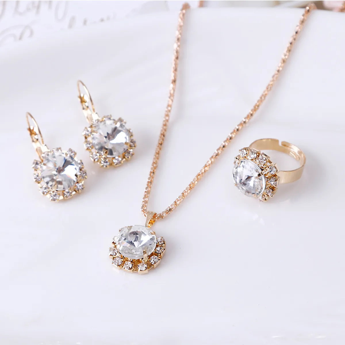 Europe America Crystal Necklace Earrings Set